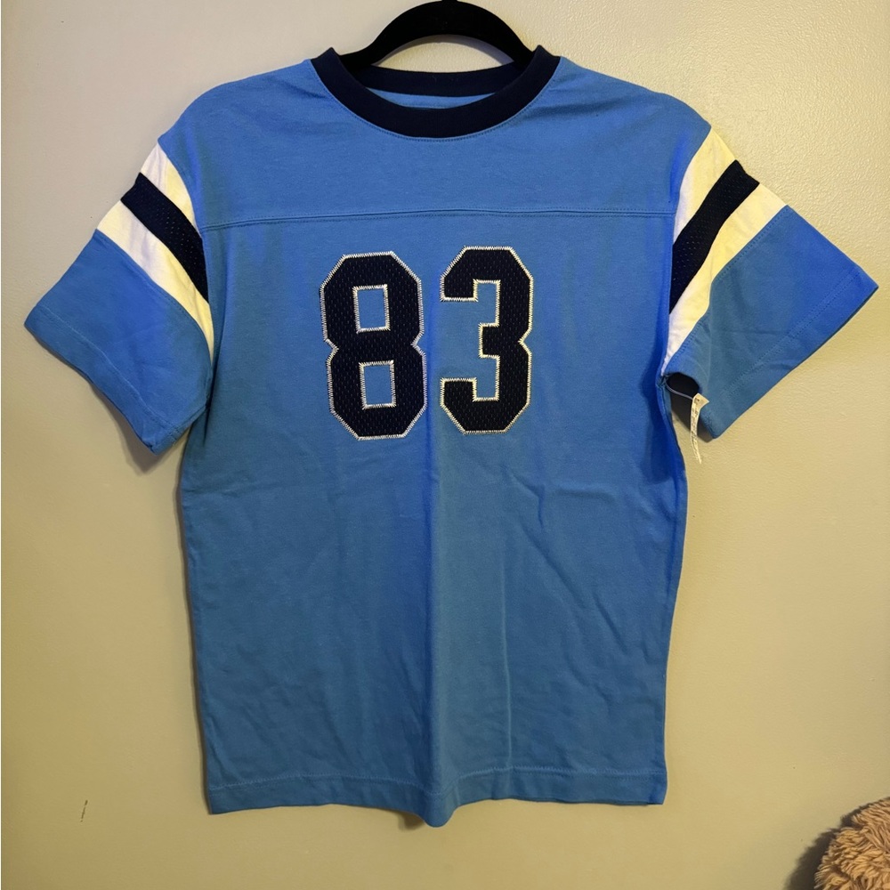 🦞NWT youth t shirt size medium
